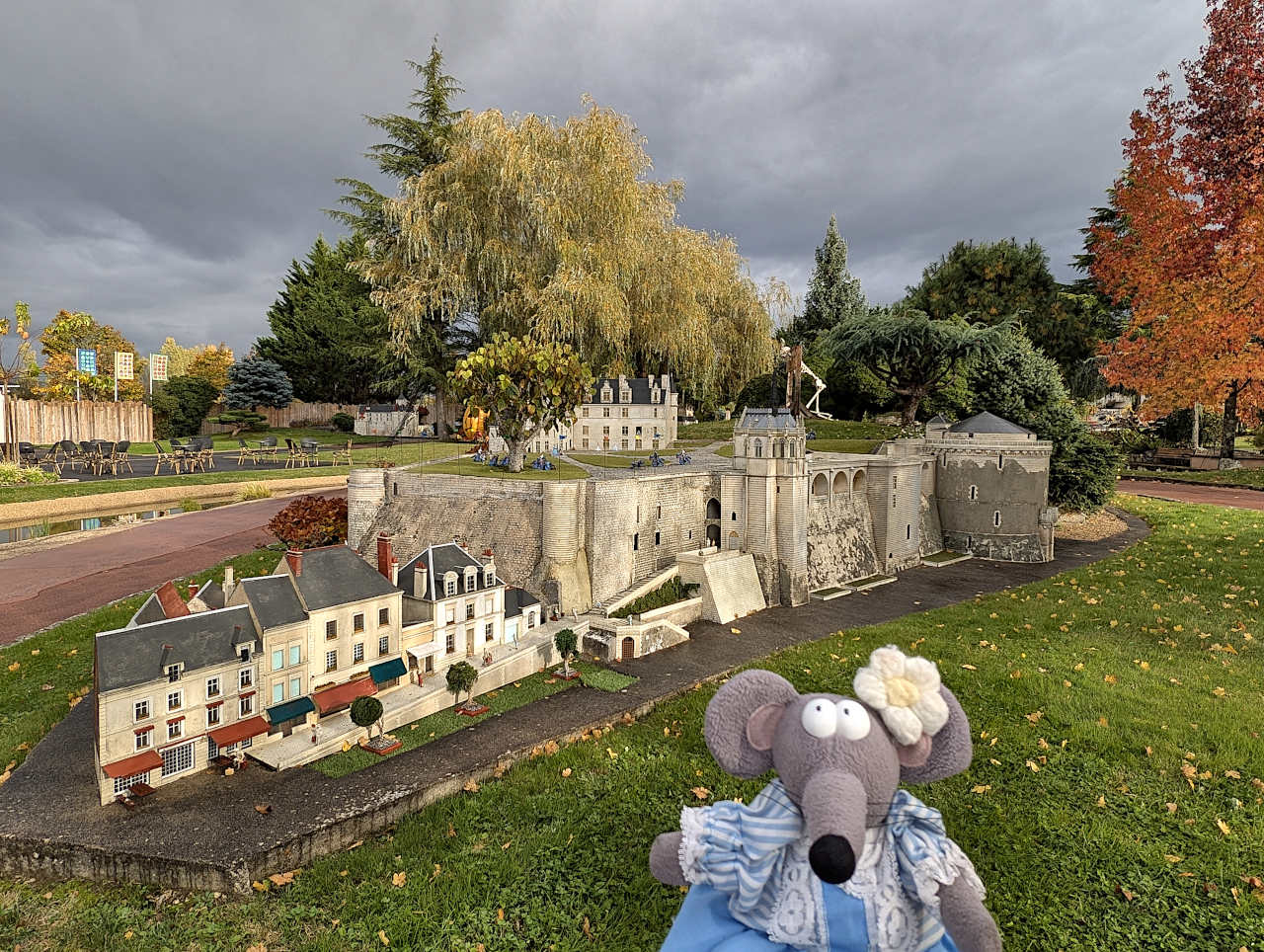 maquette du château d'Amboise à Mini-châteaux