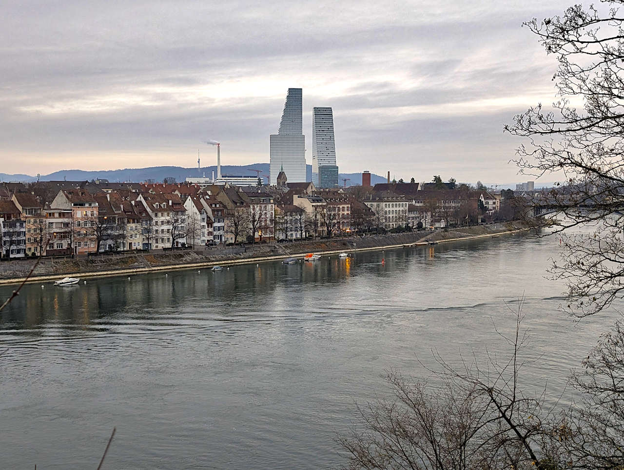 Bâle vue sur le Rhin