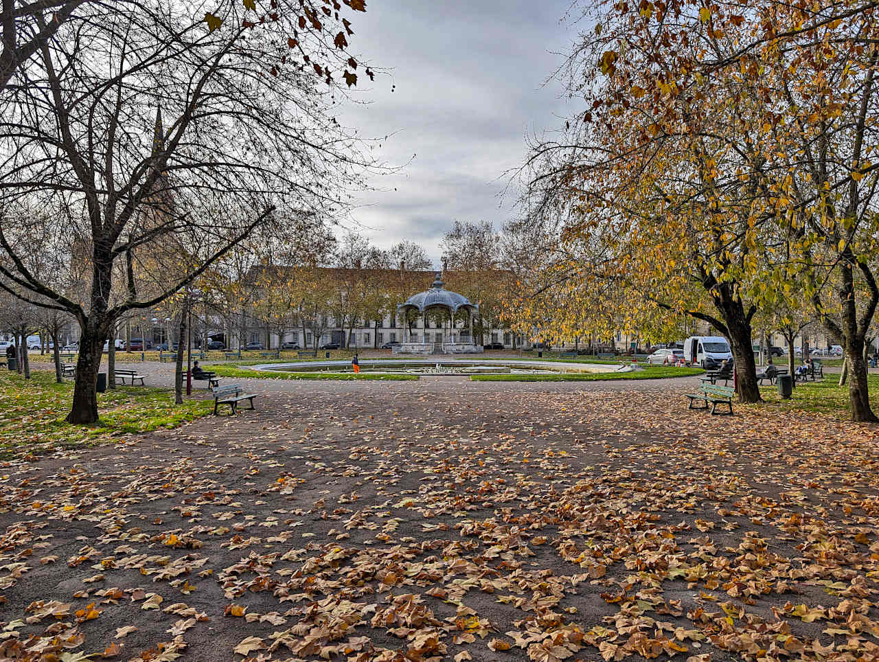 parc Dijon en automne