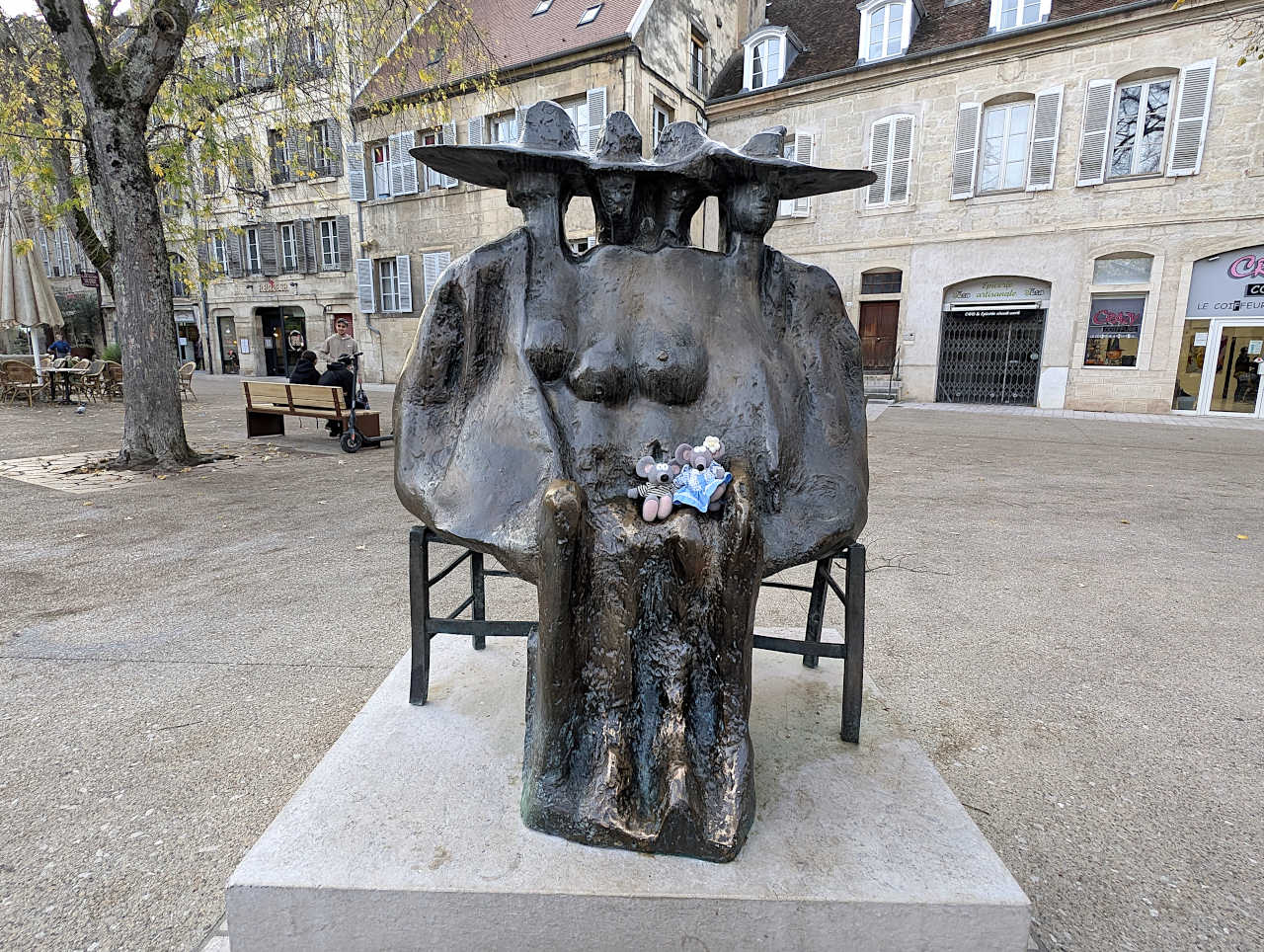 place aux Fleurs Dole