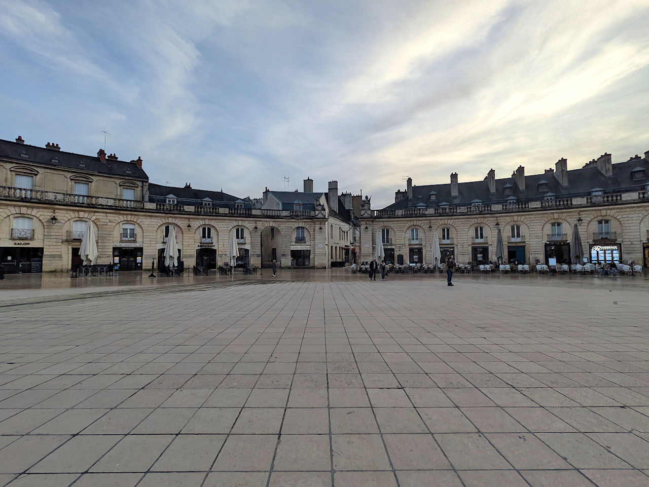 place de la LIbération Dijon 2