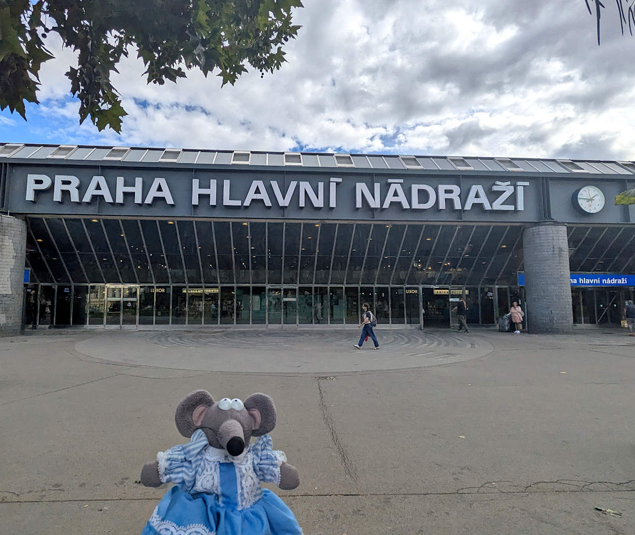 gare centrale de Prague