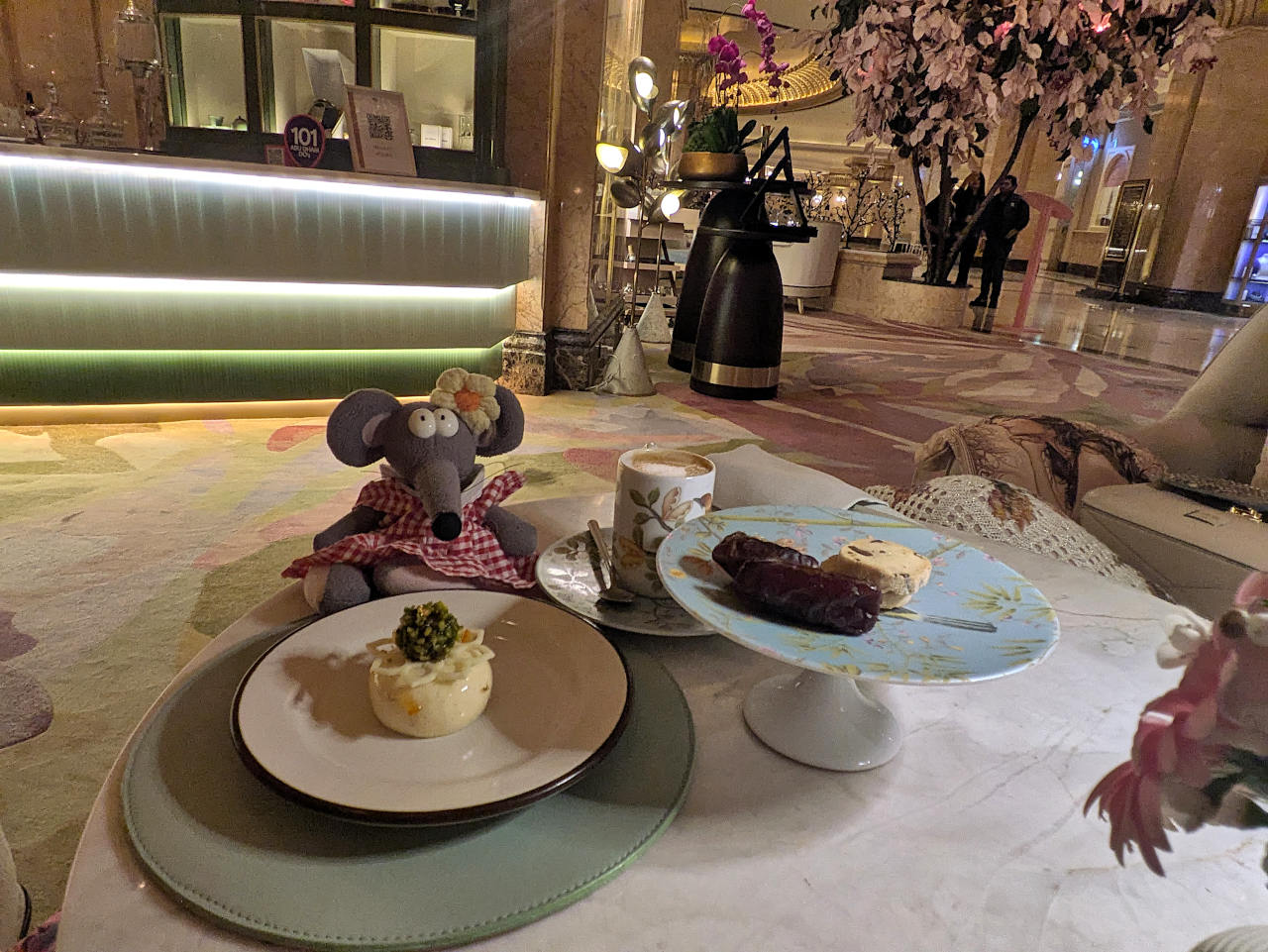 Emirates Palace café