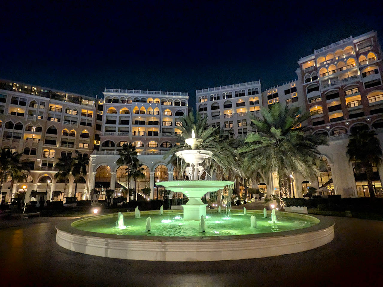 Ritz-Carlton Abu Dhabi