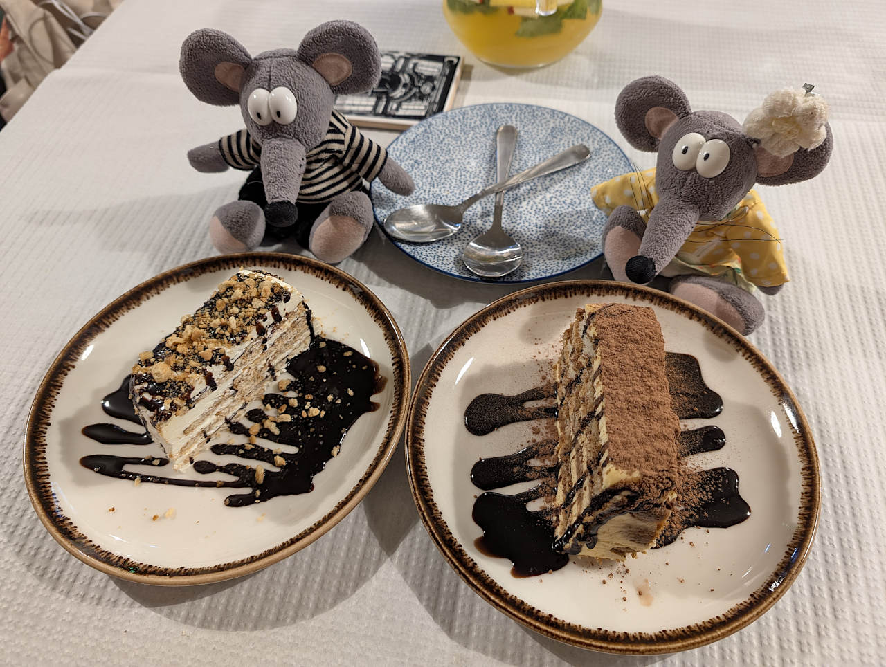 Russo's Avenida desserts