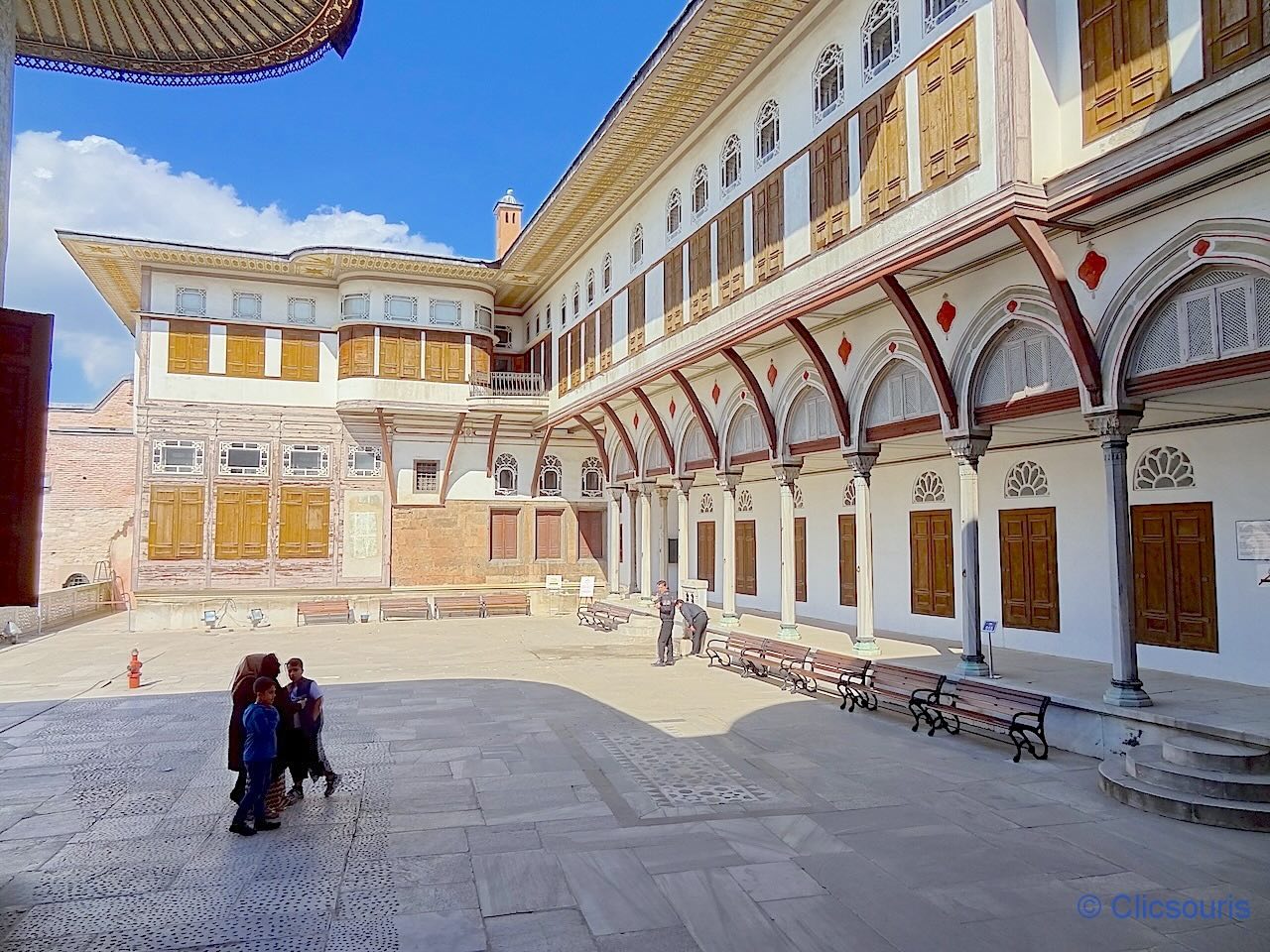 cour extérirure du harem de Topkapi