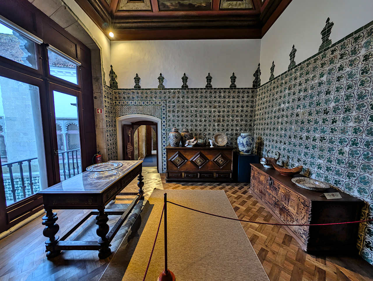 palais national de Sintra garde robe