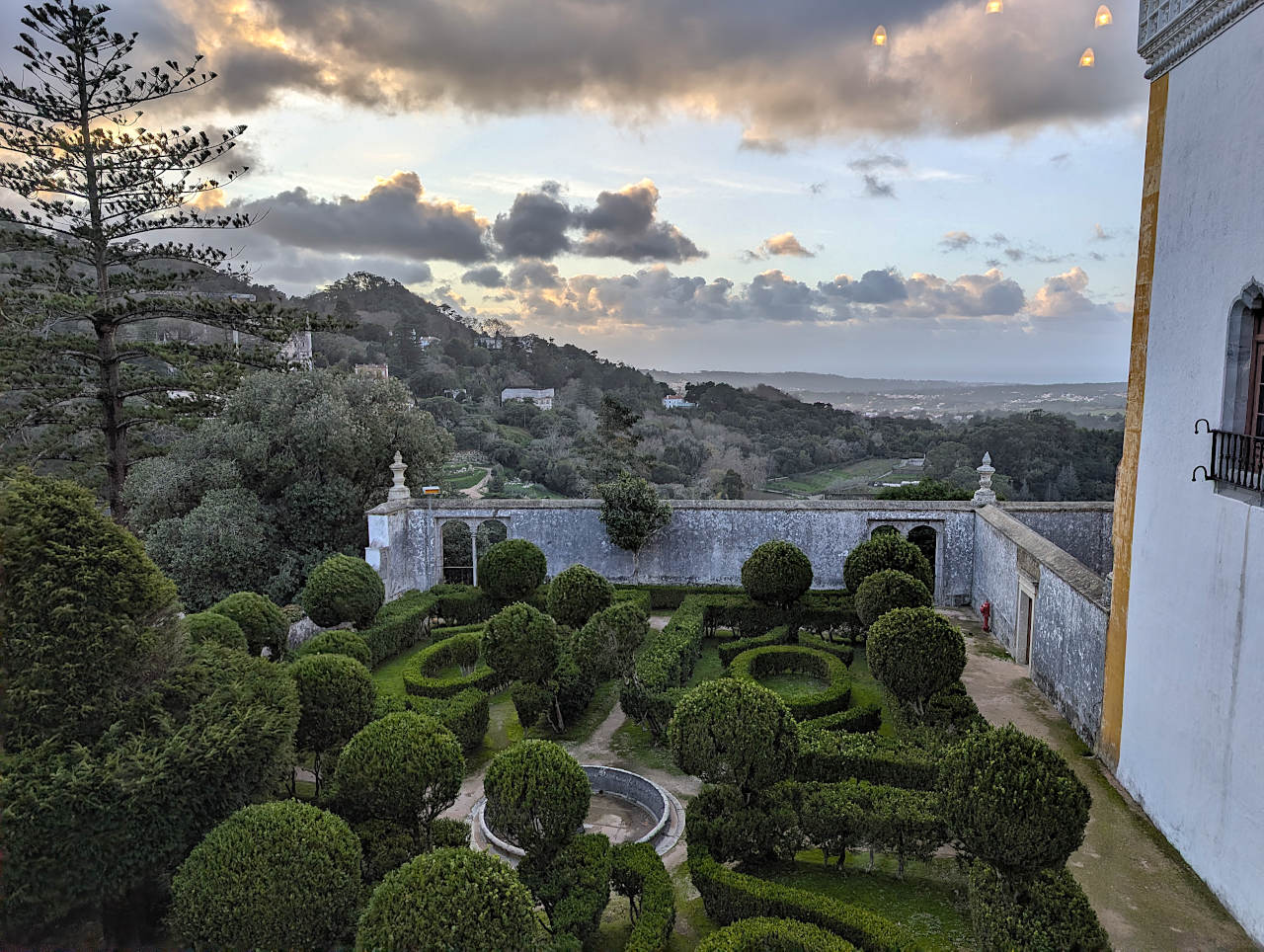 palais national de Sintra jardin