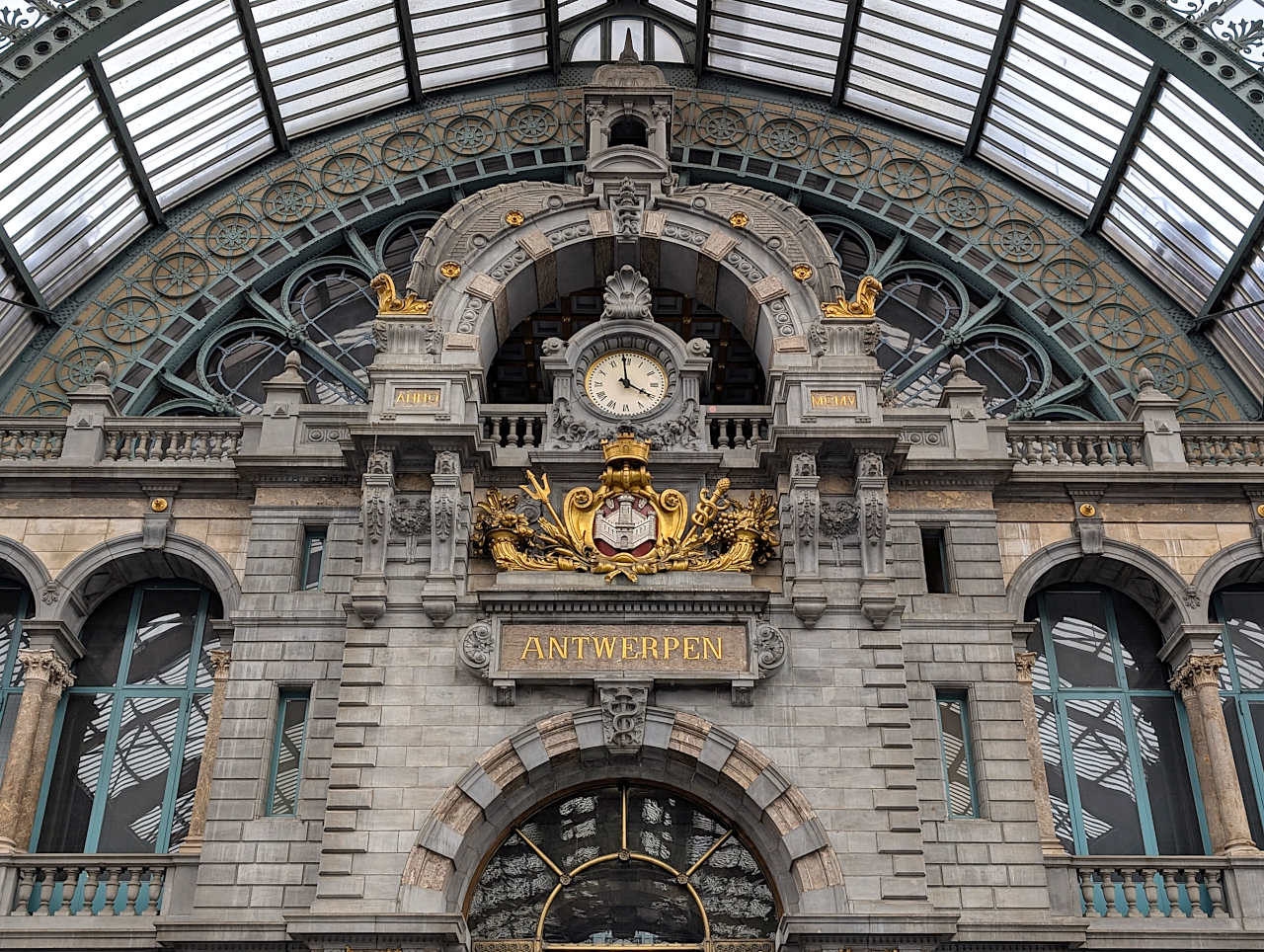 gare centrale d'Anvers