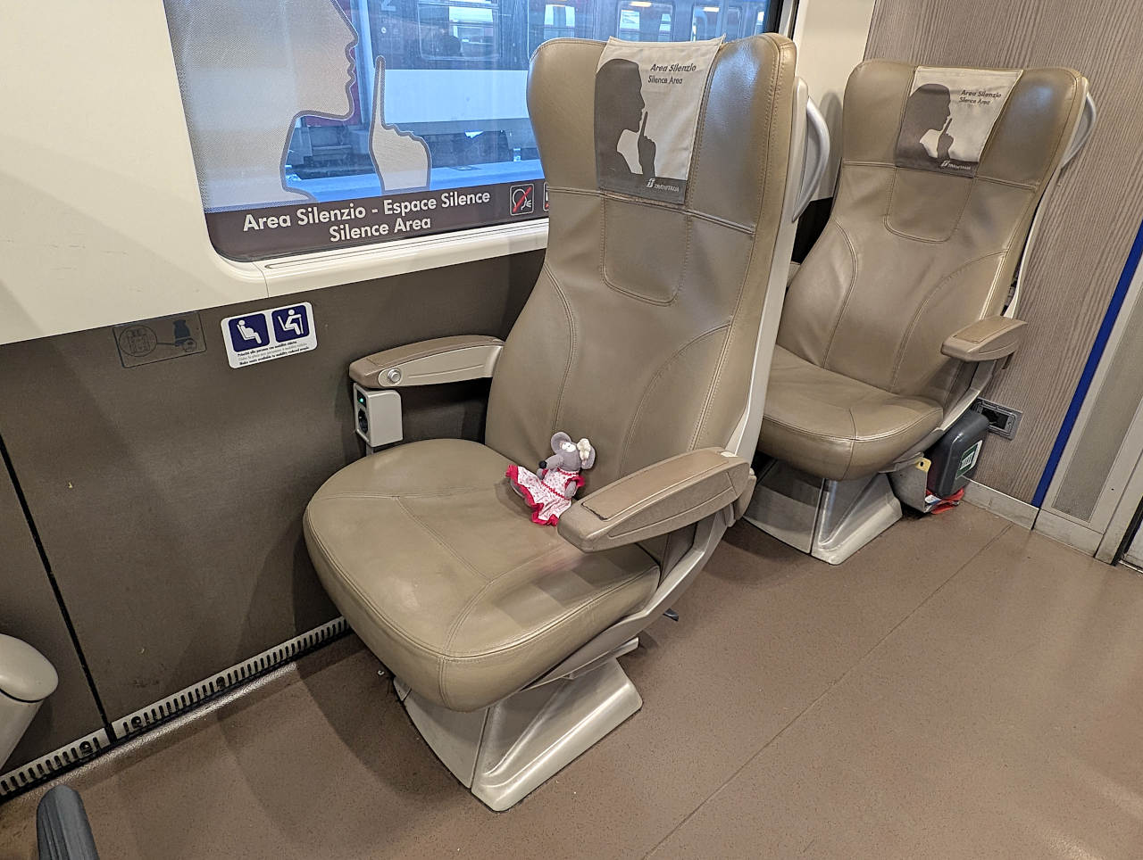 Frecciarossa classe business silenzio