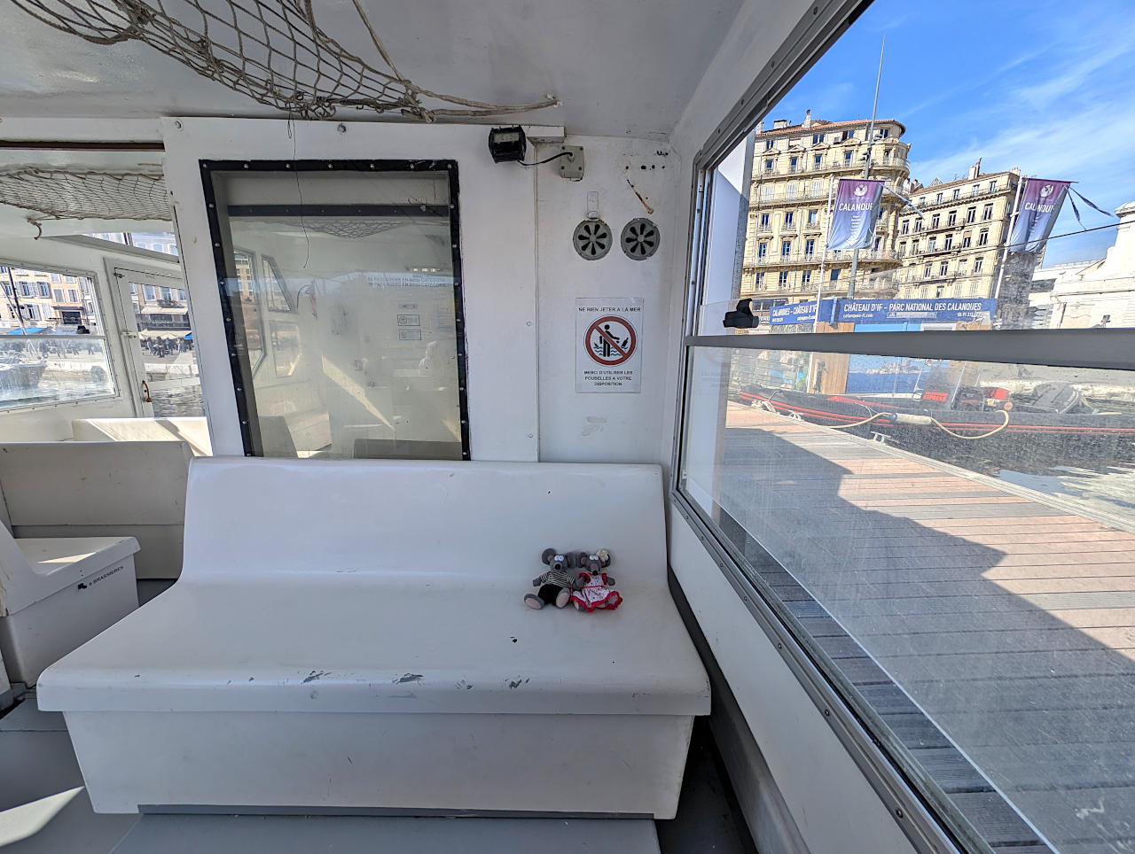 dans le bateau pour le château d'If