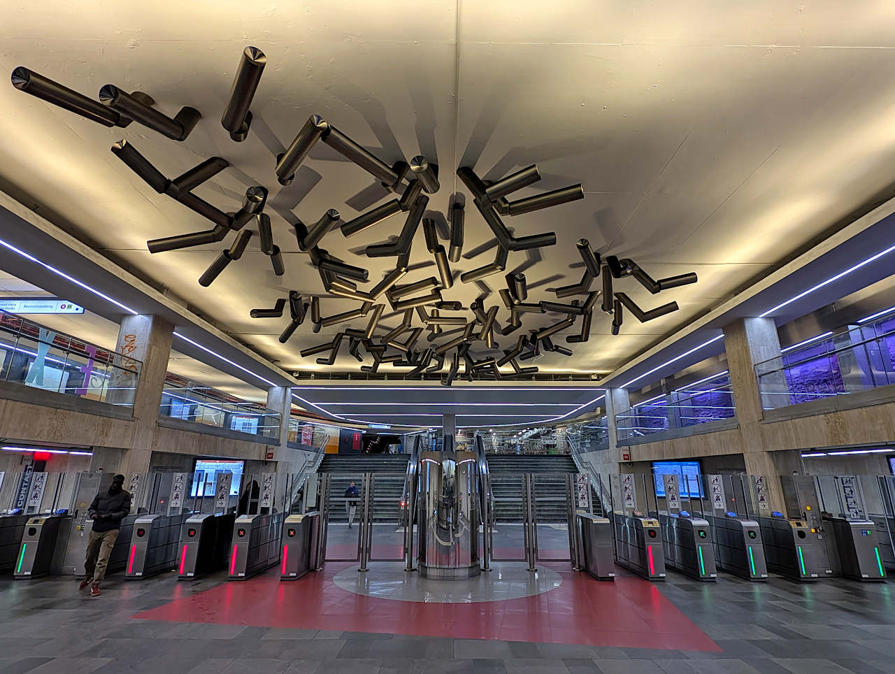 entrée d'une station de métro à Bruxelles