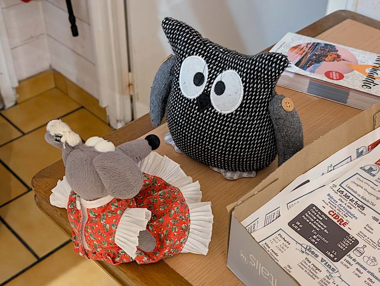 Crêperie la Voûte à Dieppe déco chouette