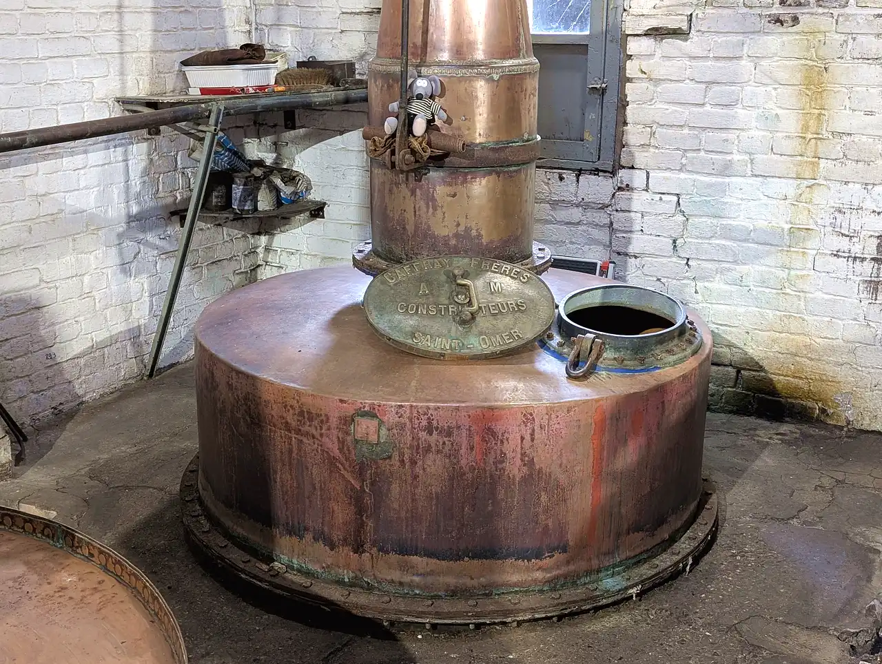 alambic à la distillerie Persyn