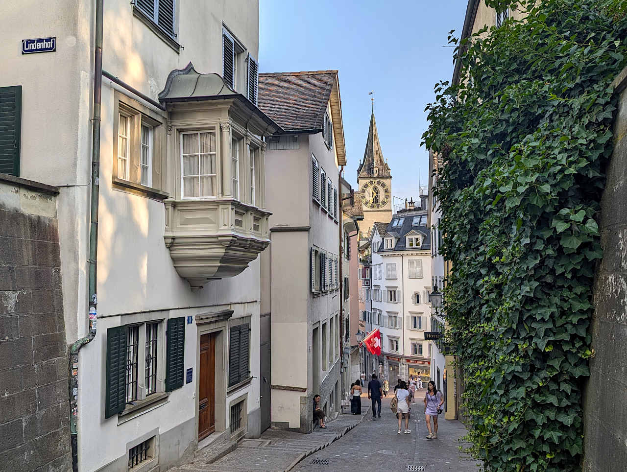 montée au Lindenhof Zurich