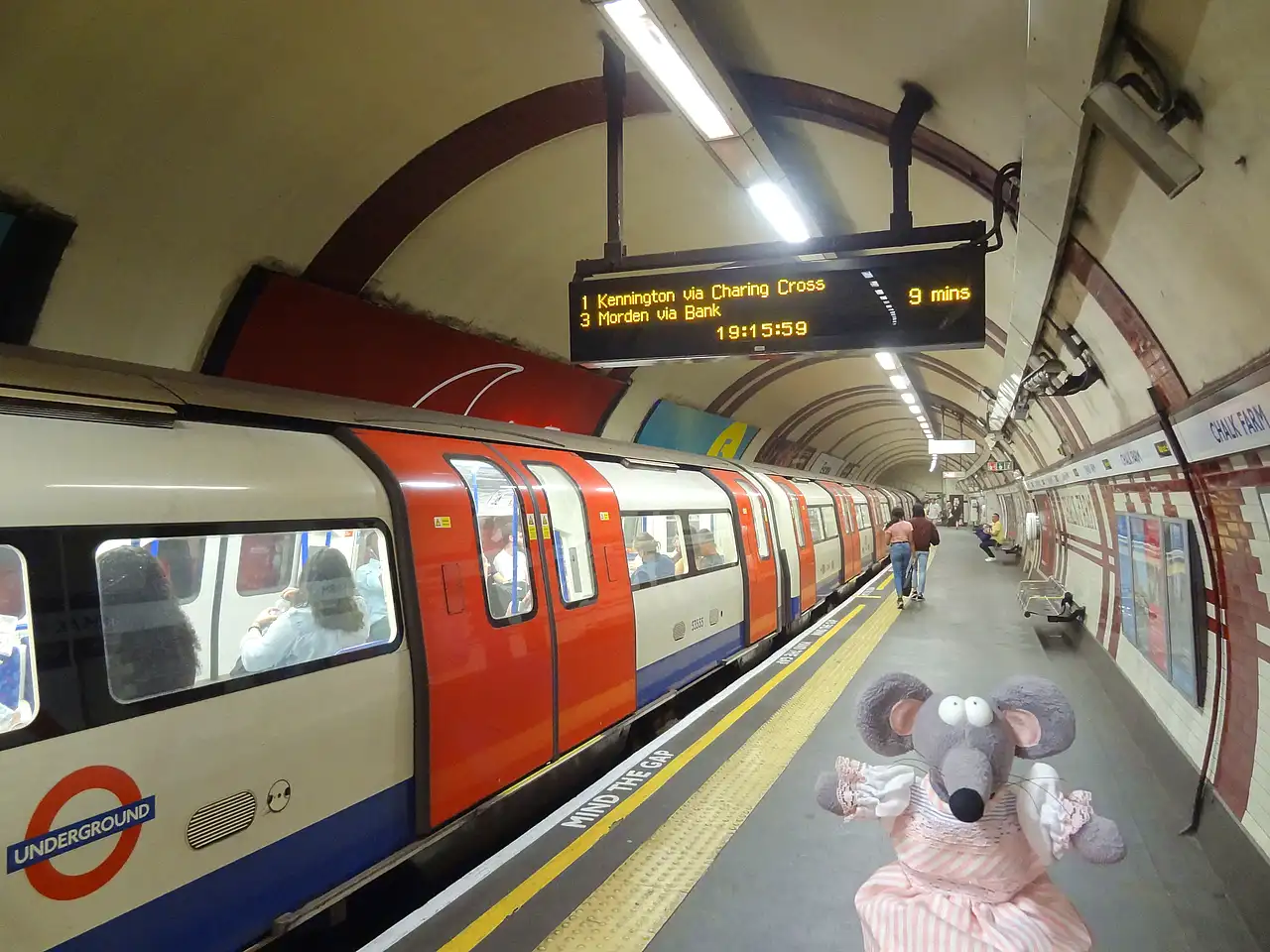 station du meÌtro de Londres