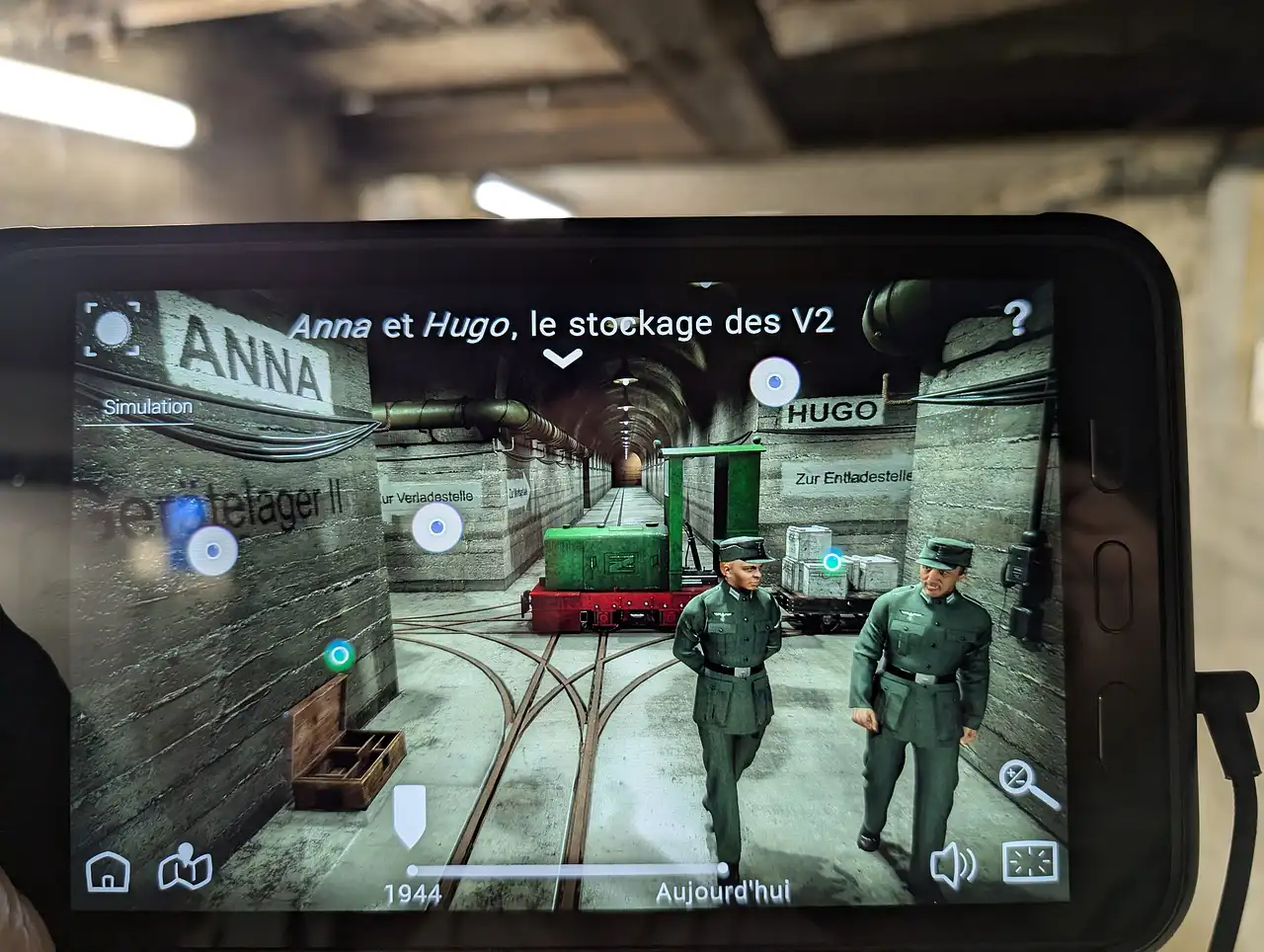 tablette à la Coupole d'Helfaut