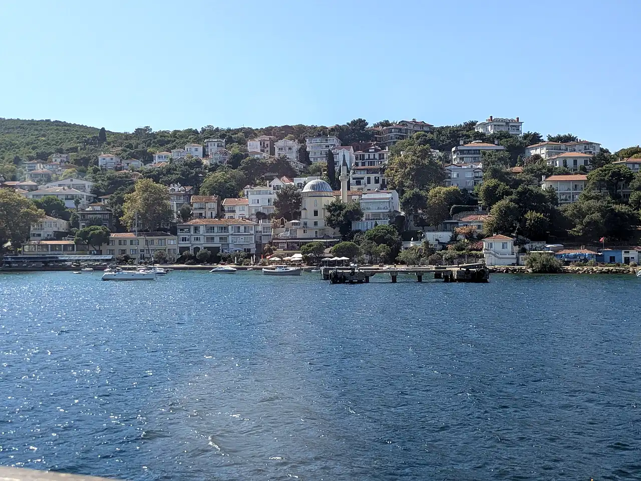 île de Burgazada vue du ferry