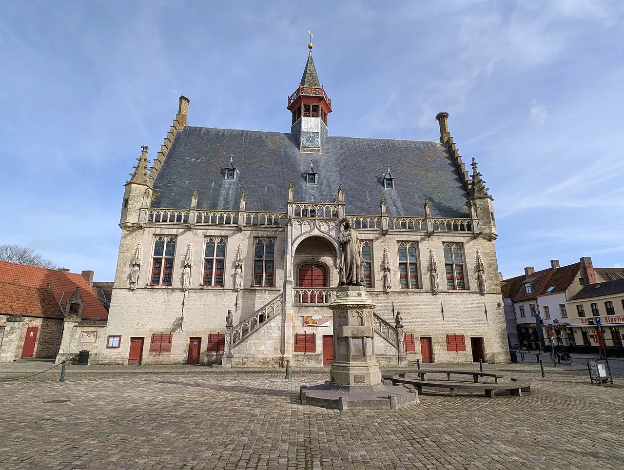 hôtel de ville de Damme 2