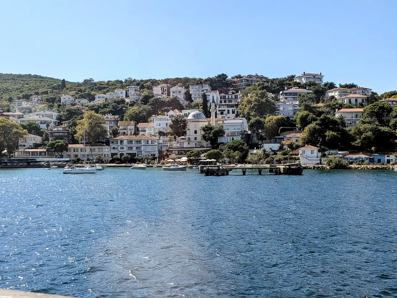île de Burgazada vue du ferry