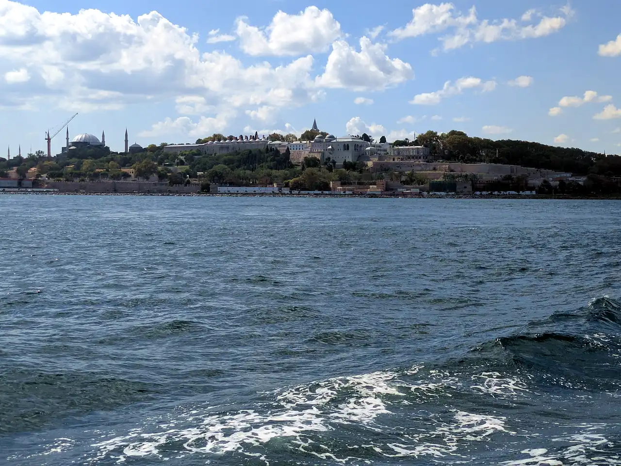 pointe du sérail vue du bateau